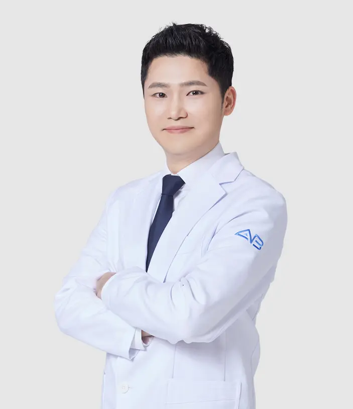 An Mun-Young, plastic surgeon at AB Plastic Surgery