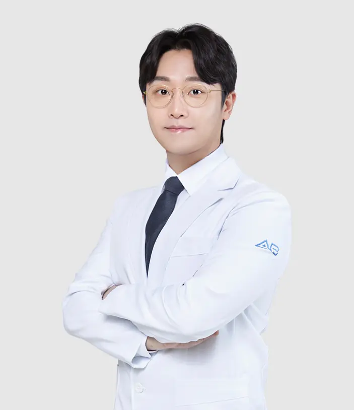 Choi Jae-Ik, plastic surgeon at AB Plastic Surgery