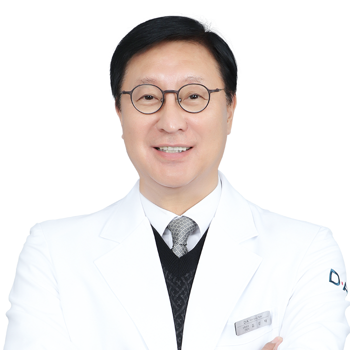Sung-Taek Kim, MD headshot