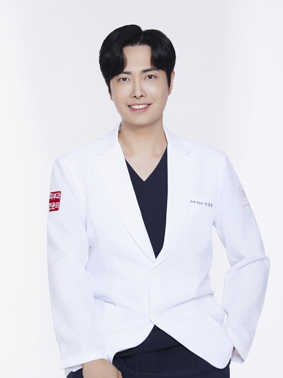 Yun Sang-Youl headshot