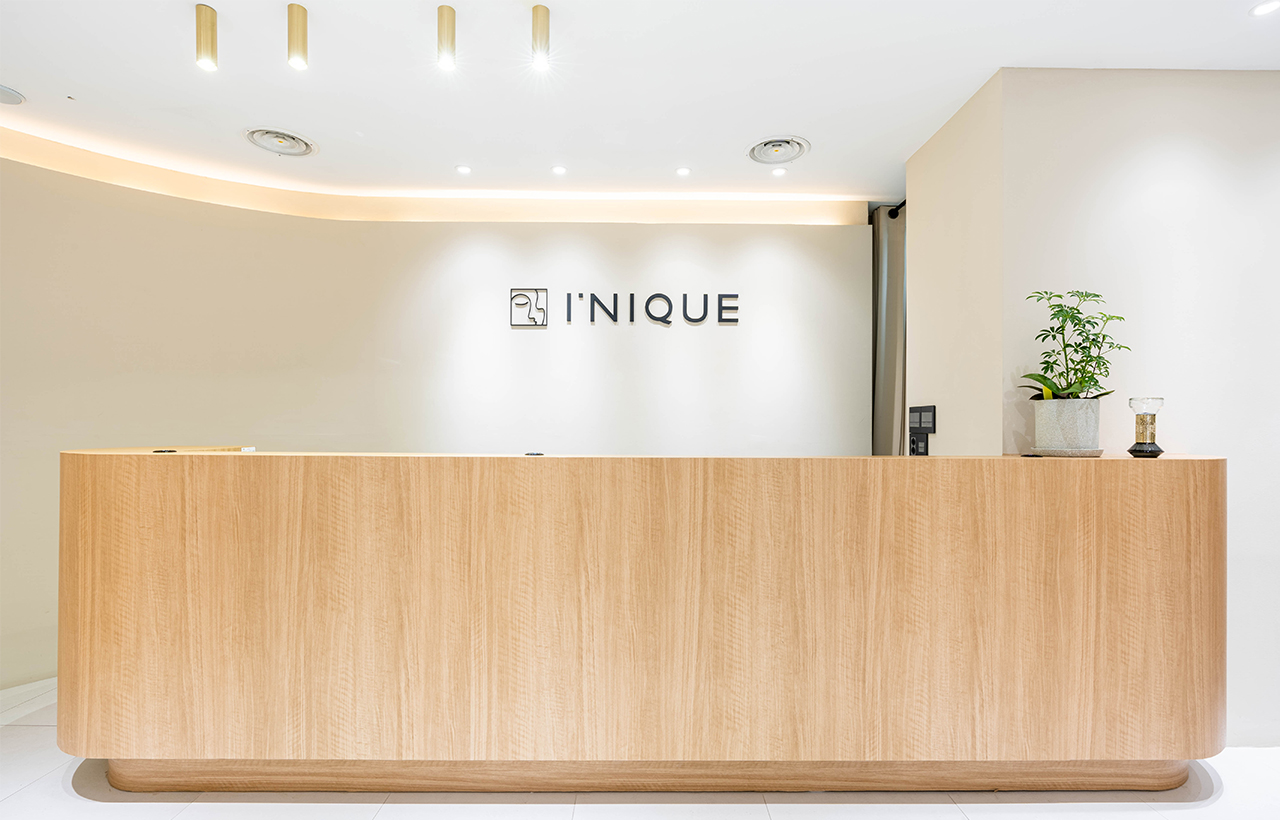 INIQUE Plastic Surgery