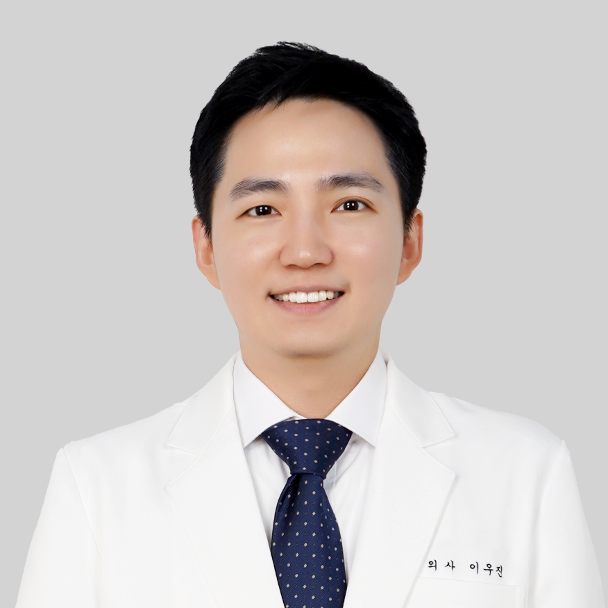 Dr. Lee Woo Jin headshot