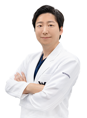 Dr. Shin-Chi Ho headshot